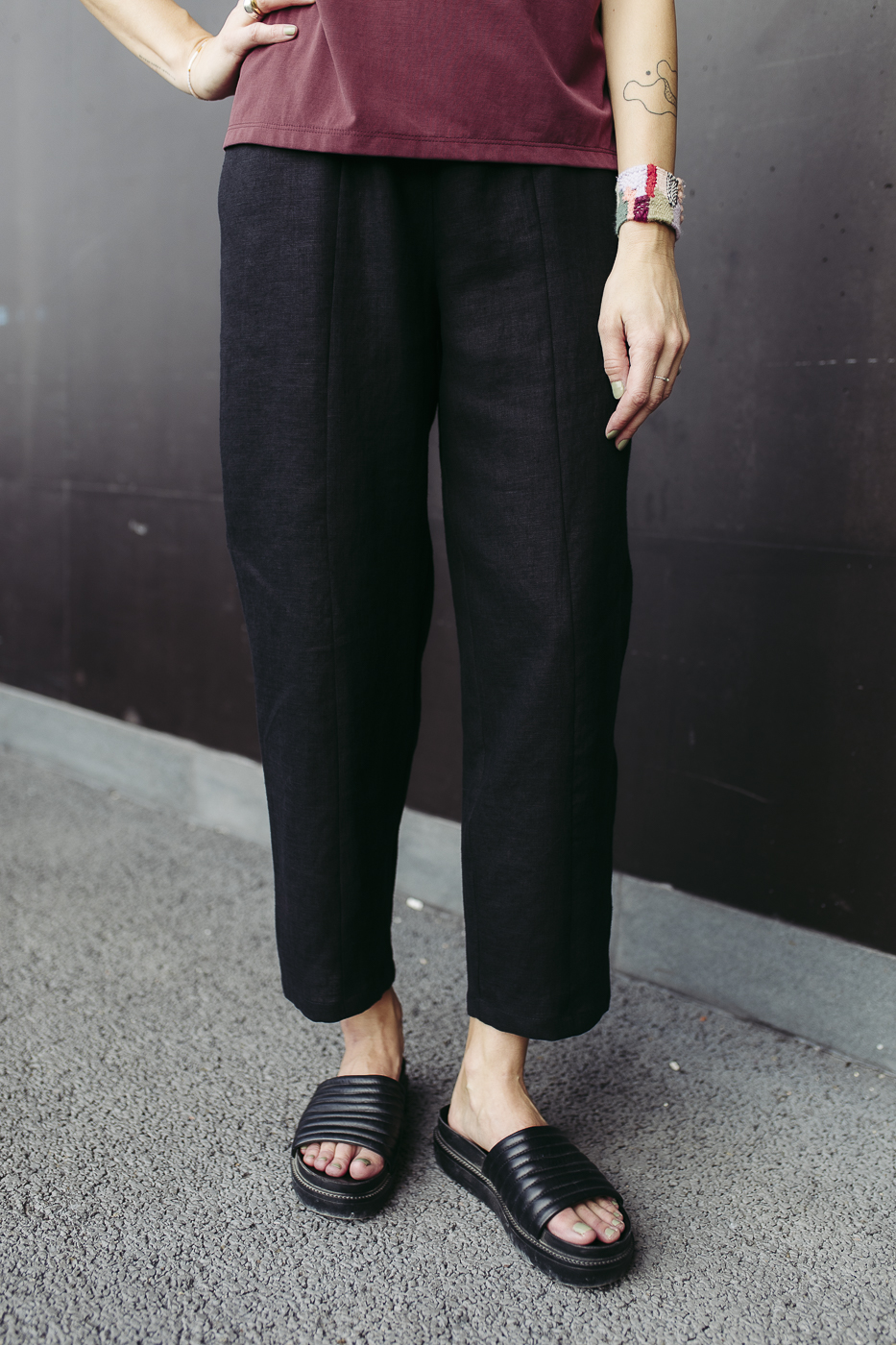 LISBOA /black linen/