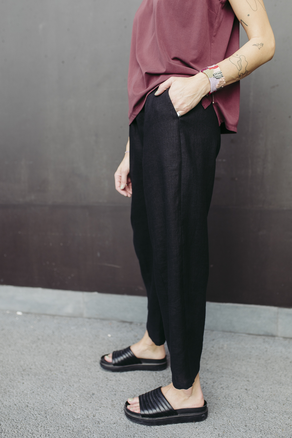 LISBOA /black linen/