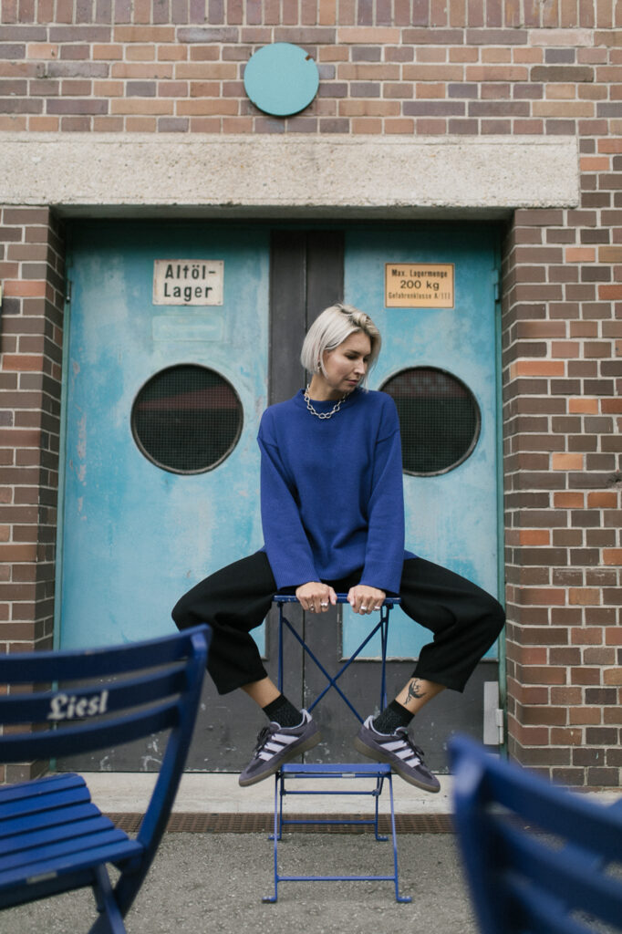 REINE /cobalt merino+cashmere/