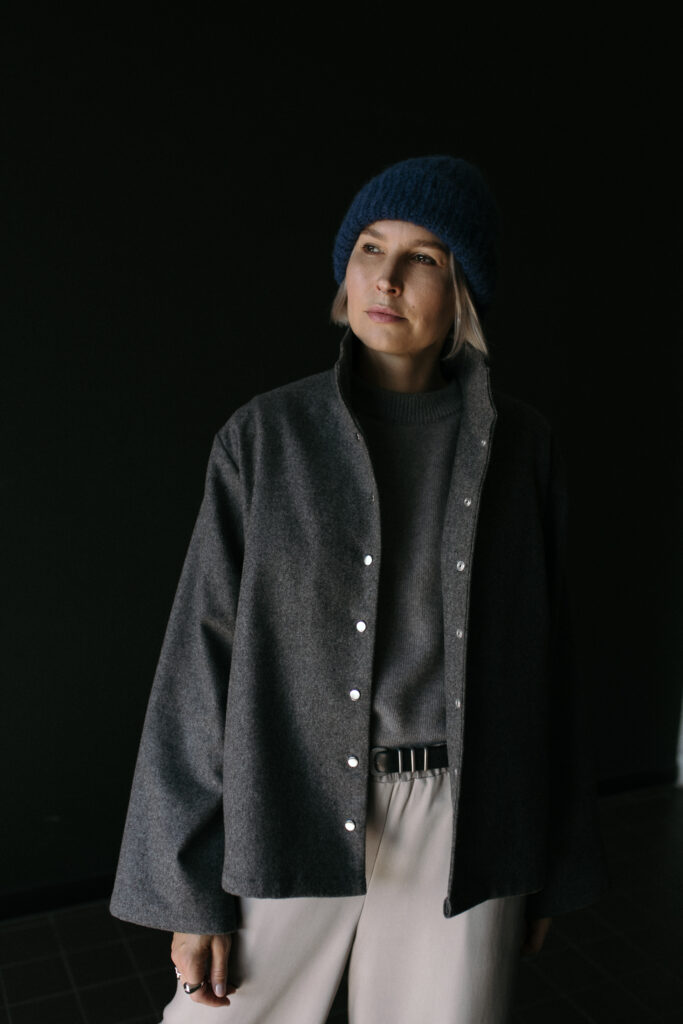 SAKAI /graphite wool/