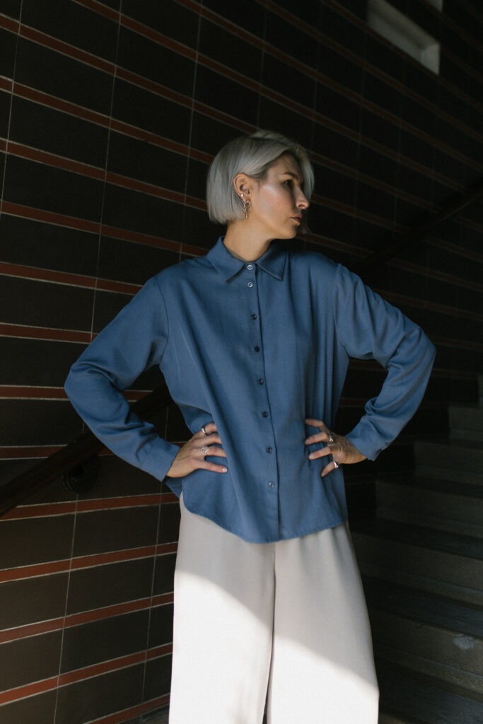 MITTE /classic blue tencel/
