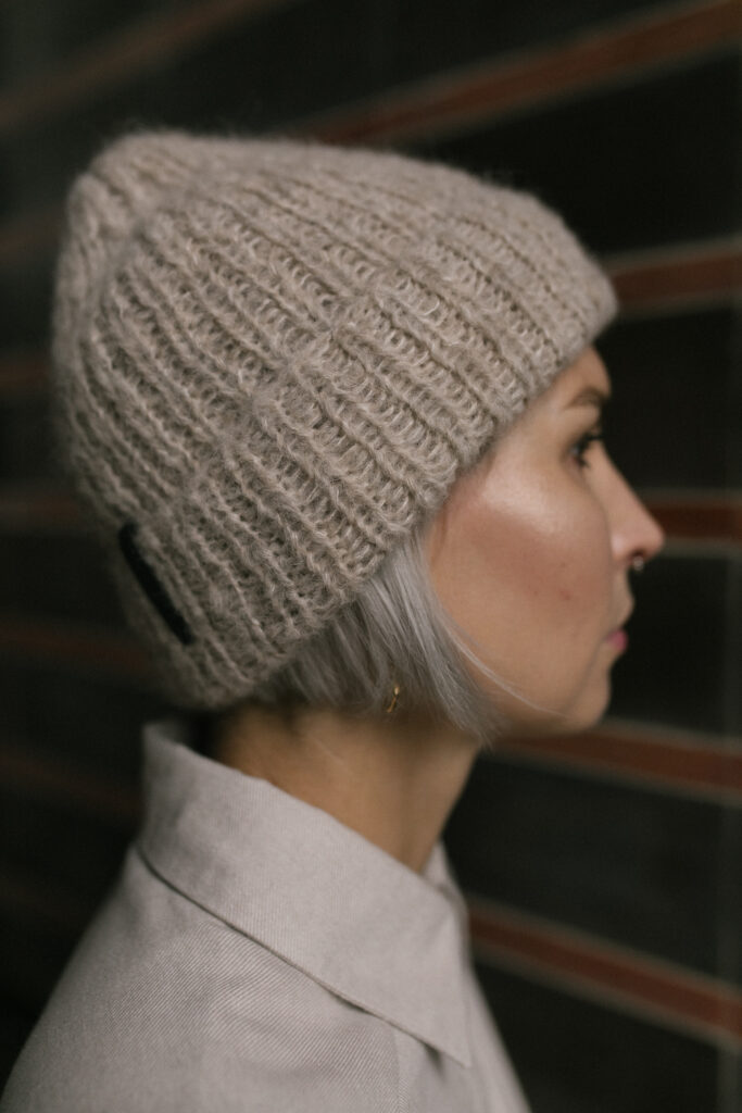 Å /beige alpaca wool + silk/