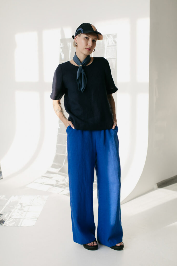 FIKA /cobalt blue linen/