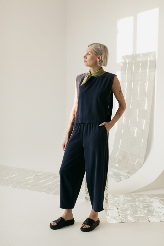 ORIGAMI /navy rayon/