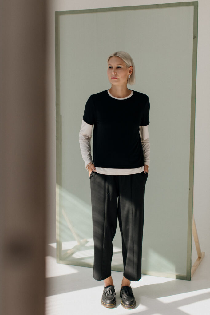 LISBOA /black elastic wool/